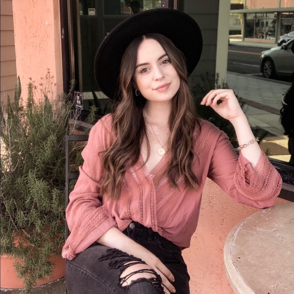 Mauve pink long sleeve blouse with lace details